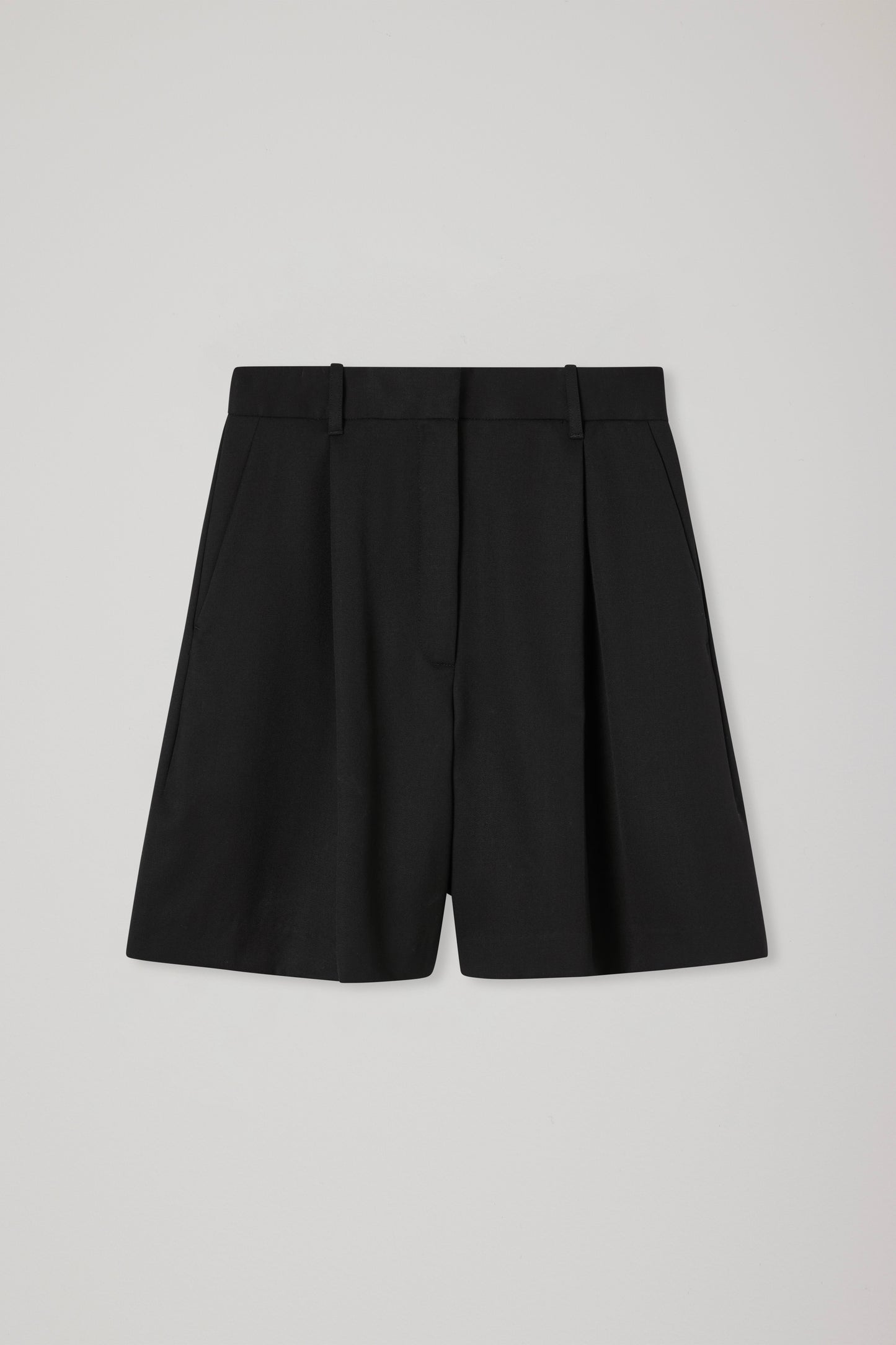 The Astor Short