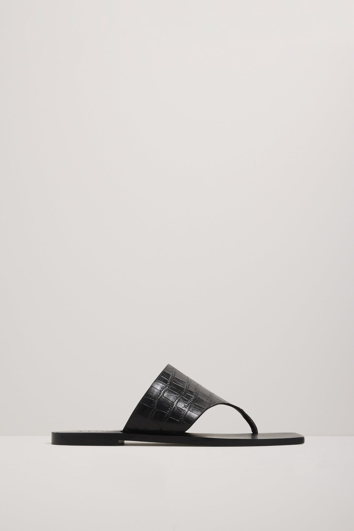 The Paton Sandal
