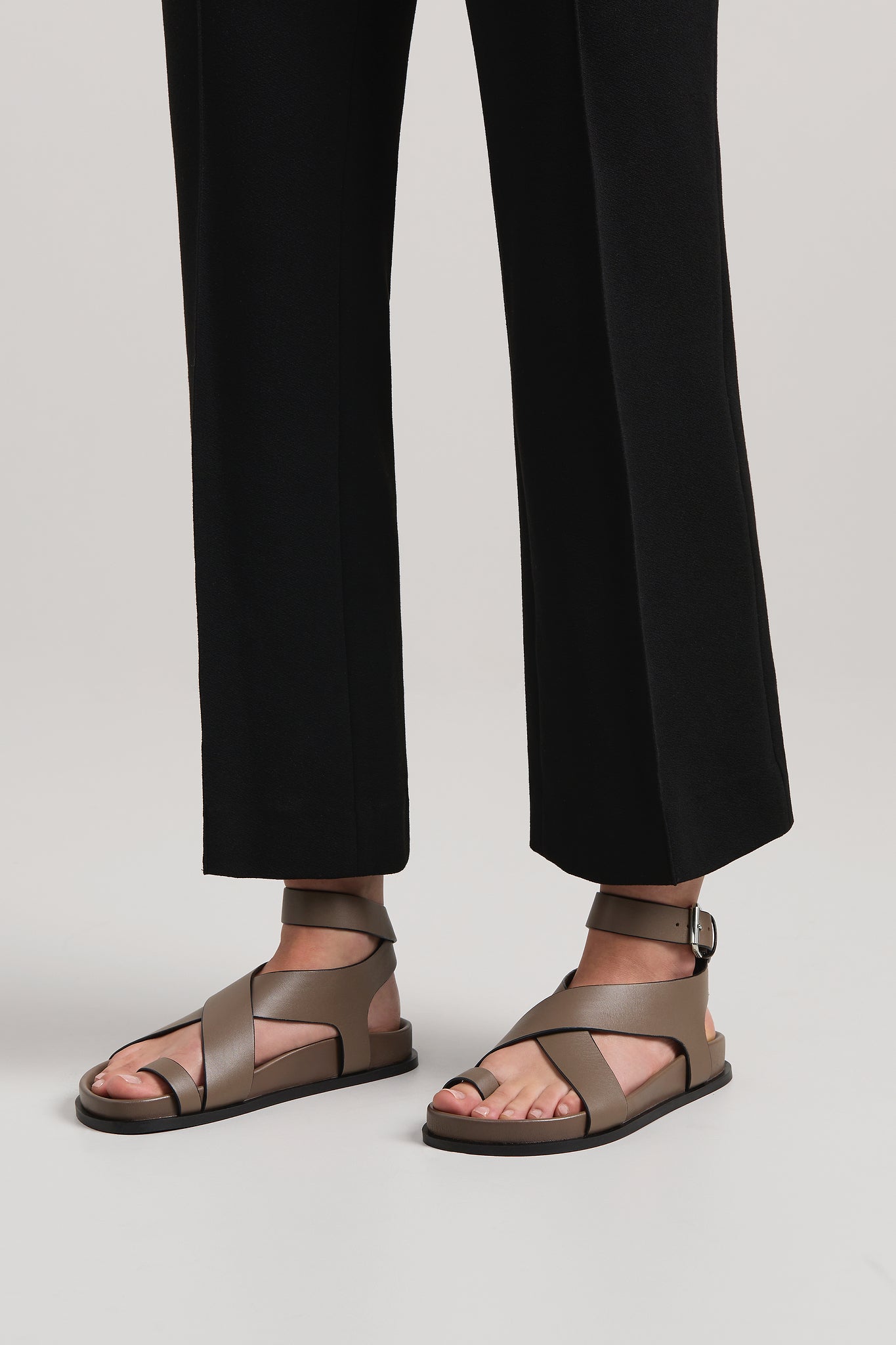 The Jalen Sandal