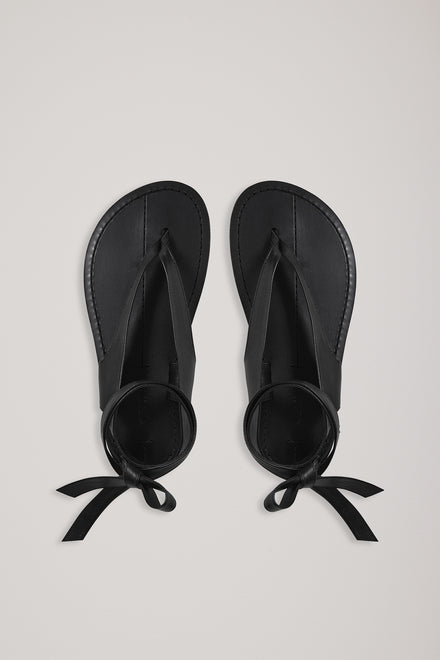The Elmer Sandal