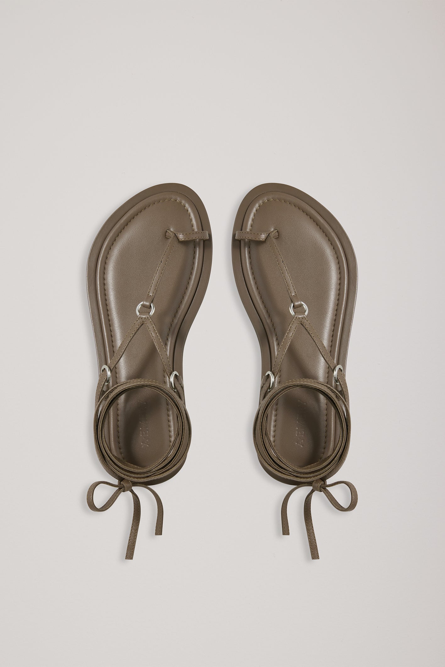 The Tesni Sandal