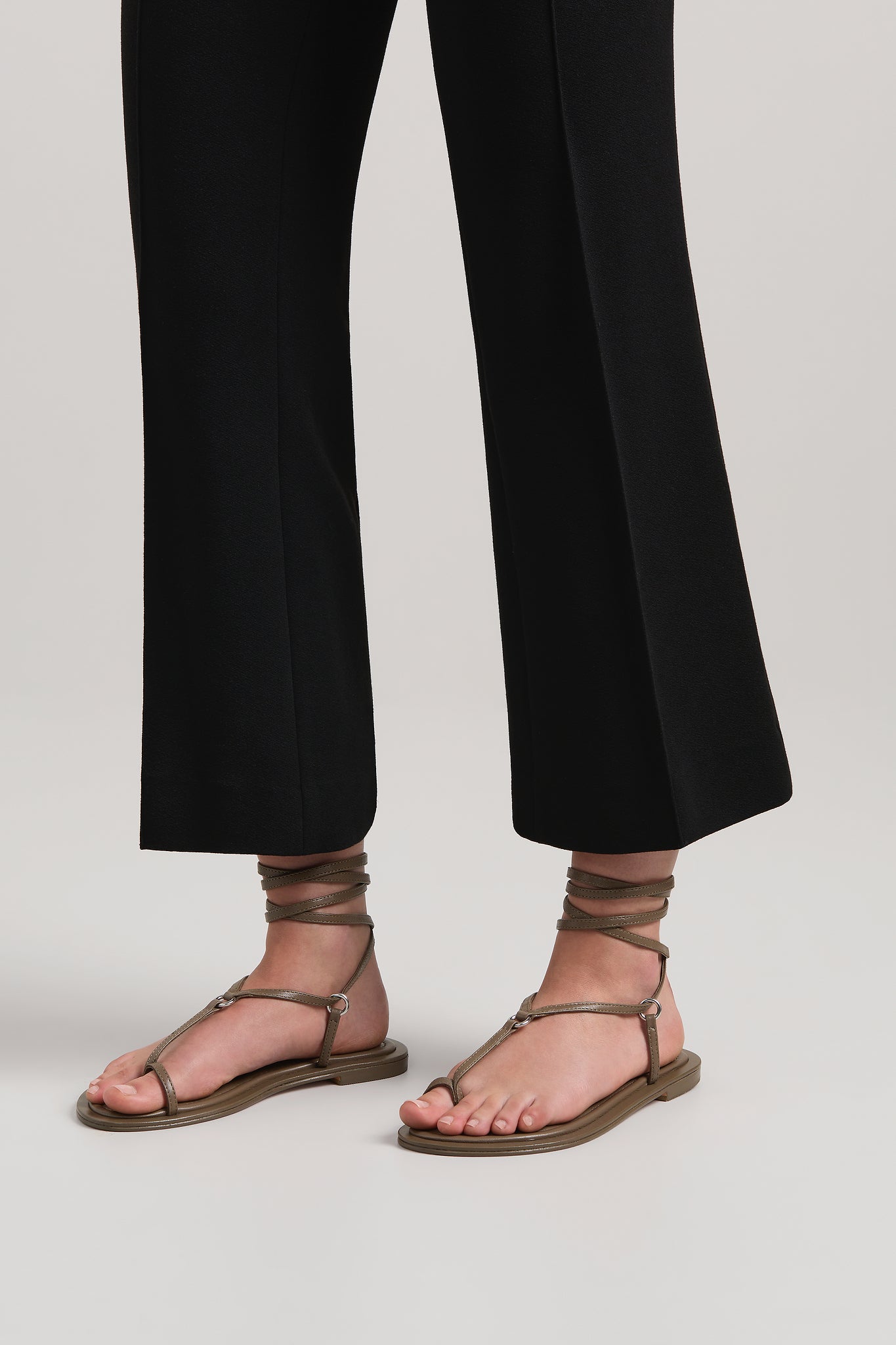 The Tesni Sandal