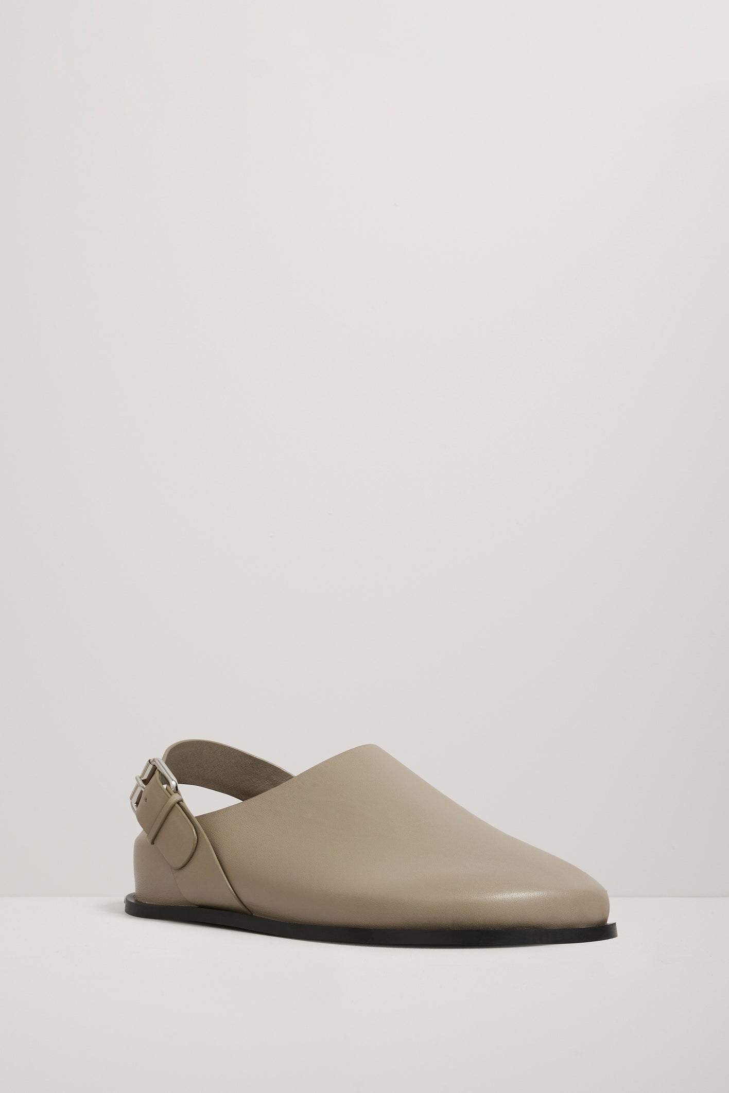 The Louis Clog