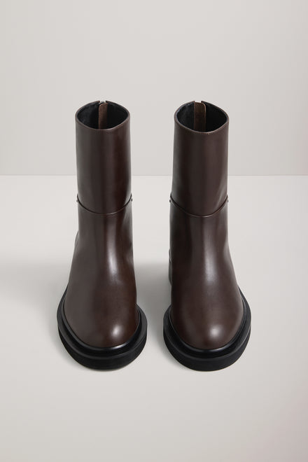 The Easton Boot
