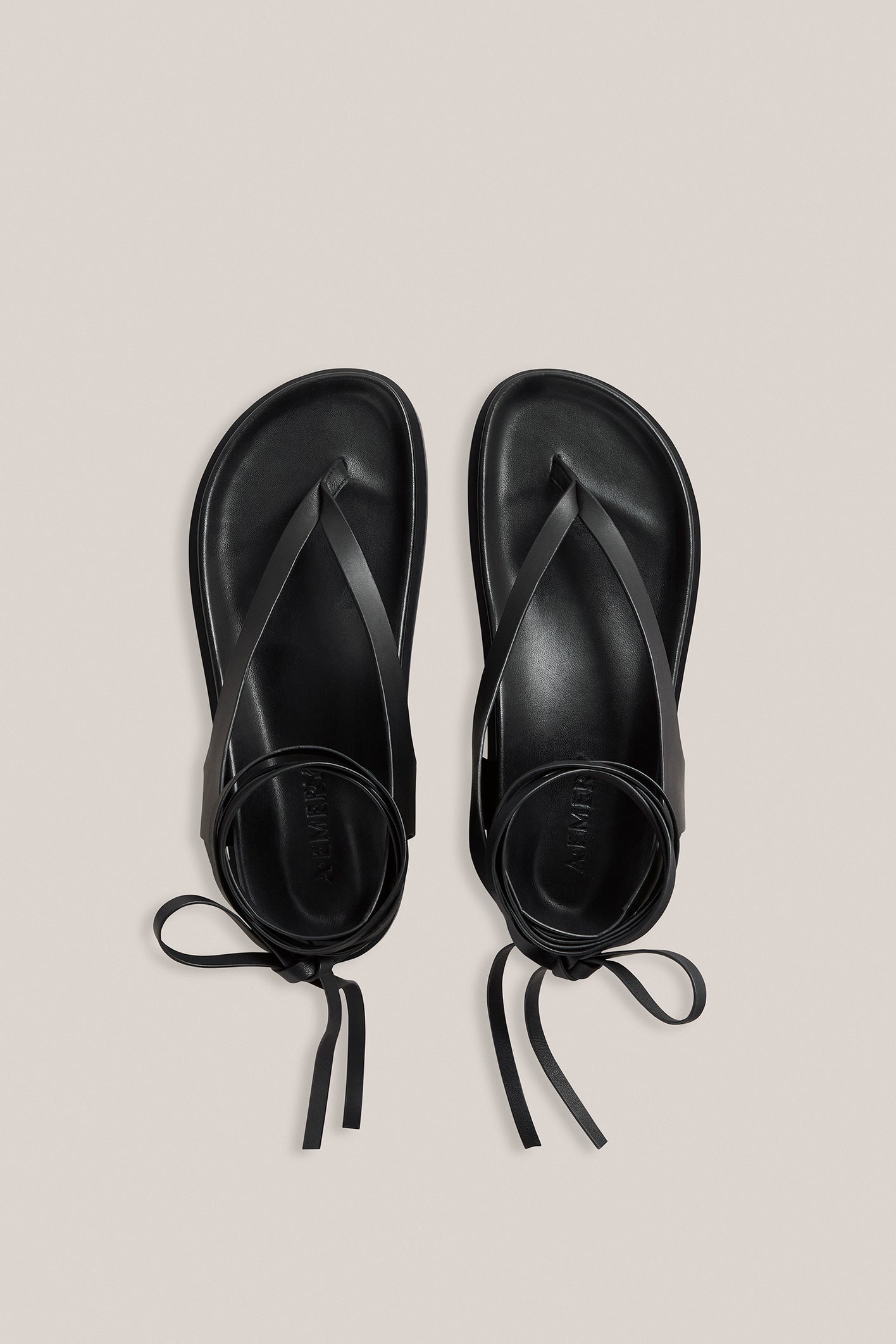 The Shel Sandal