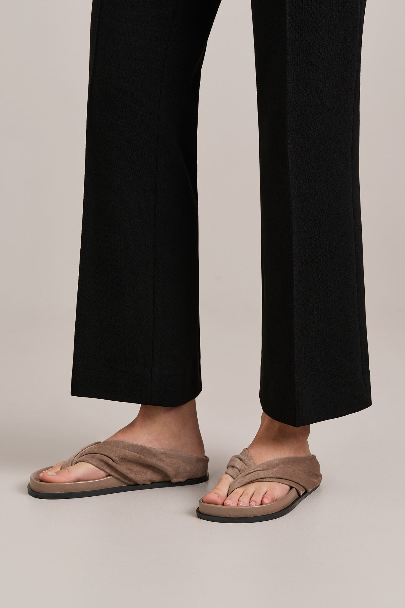 The Jalen Sandal