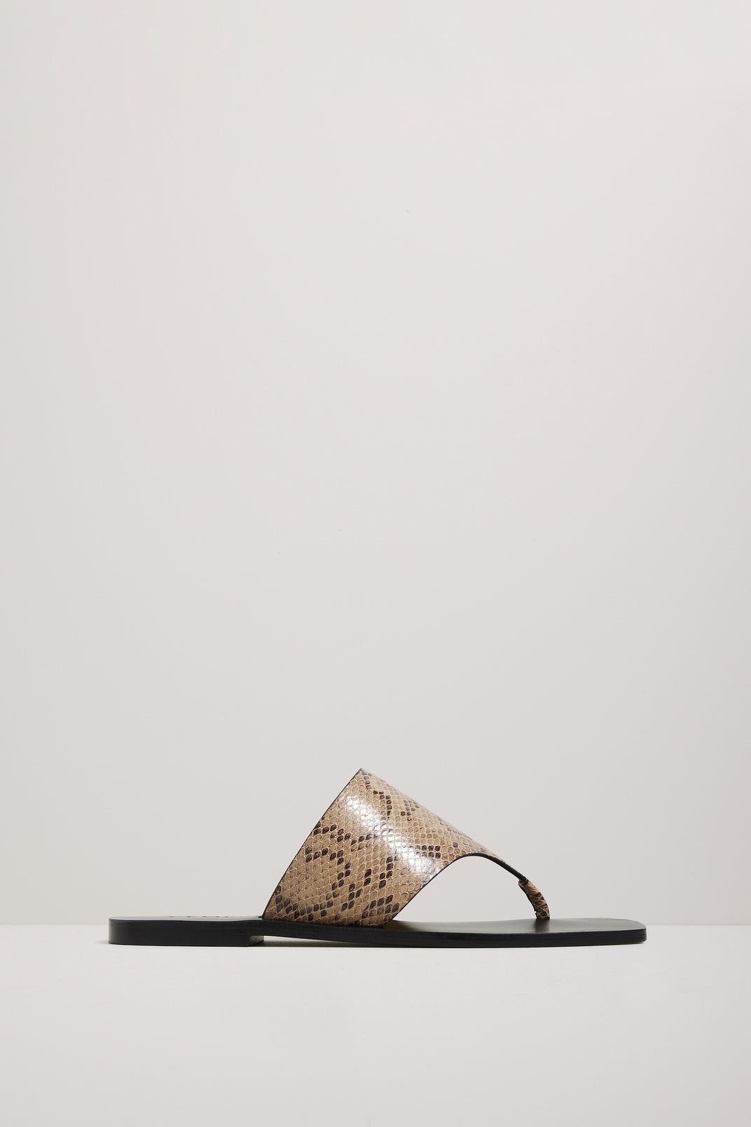 シューズ・サンダルその他 A.EMERY The Paton Sandals black in leather The Paton Sandal – A.EMERY