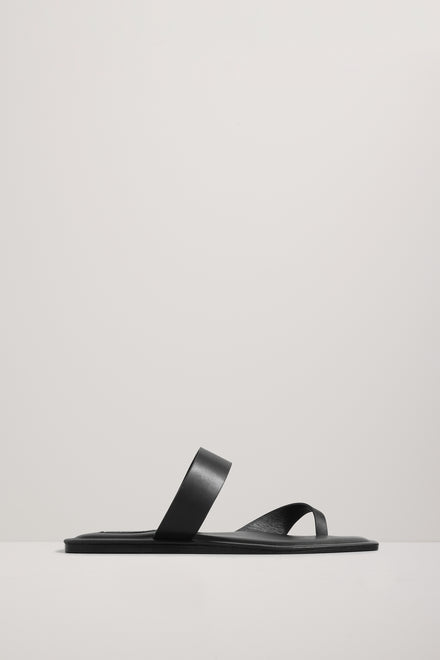 The Kasper Sandal