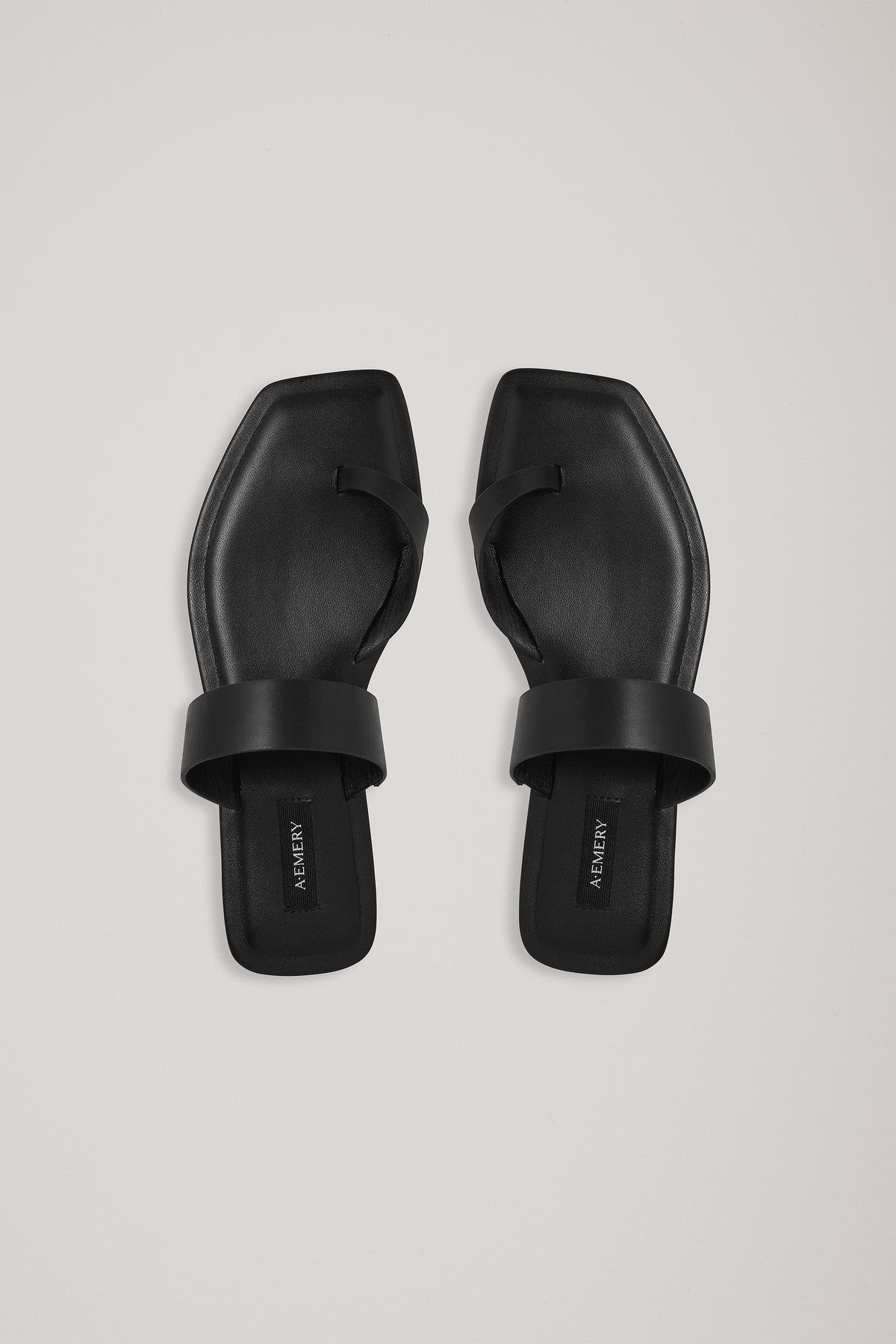 The Kasper Sandal