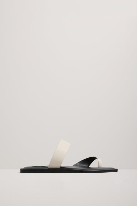 The Kasper Sandal