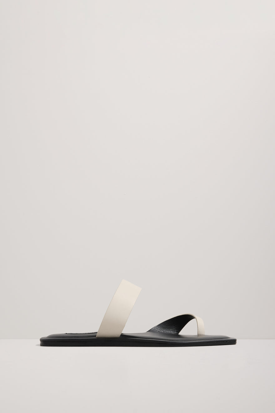 The Kasper Sandal