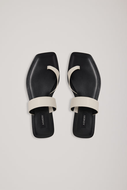 The Kasper Sandal