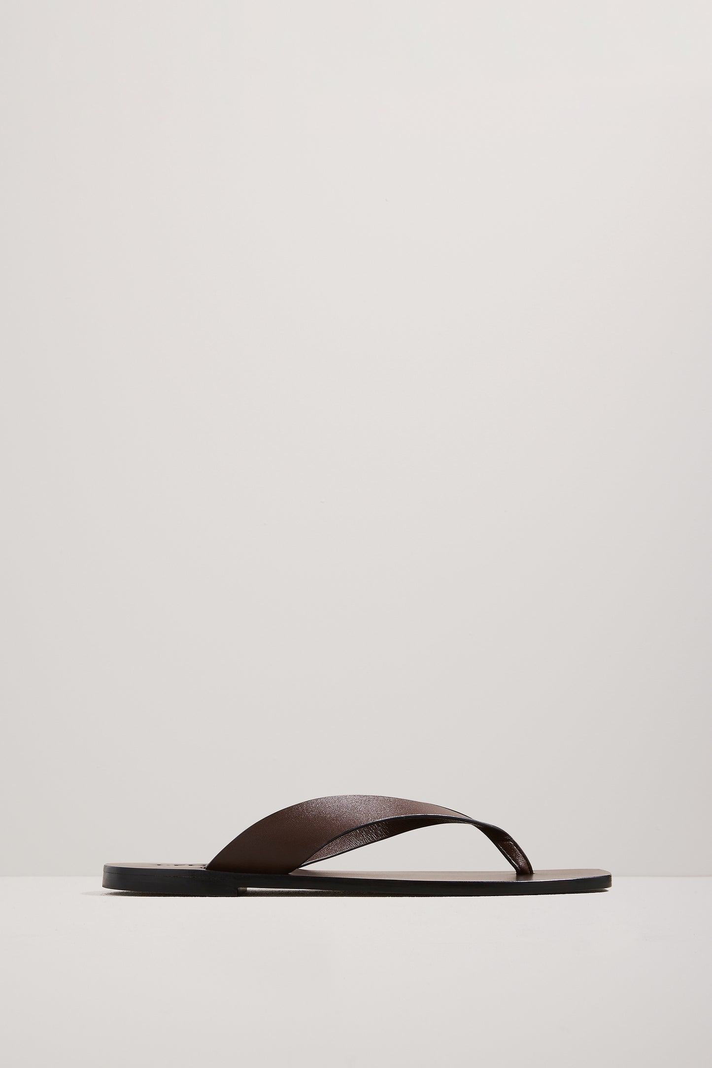 The Elliot Sandal