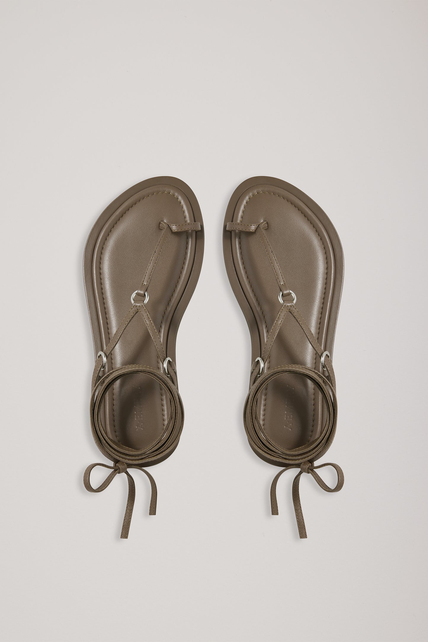 The Tesni Sandal