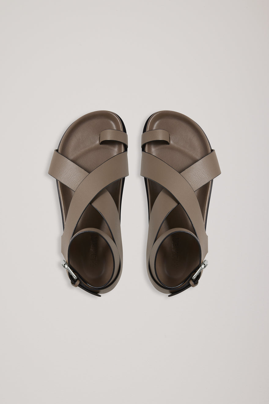 The Jalen Sandal