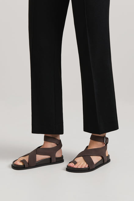 The Jalen Sandal