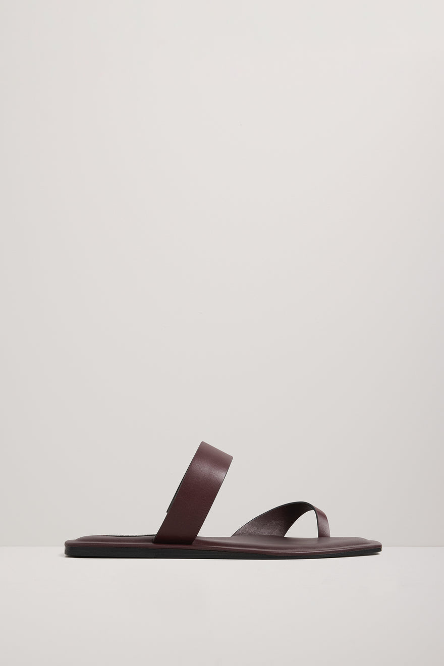The Kasper Sandal