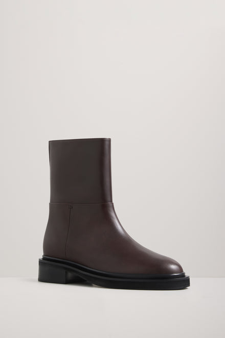 The Easton Boot