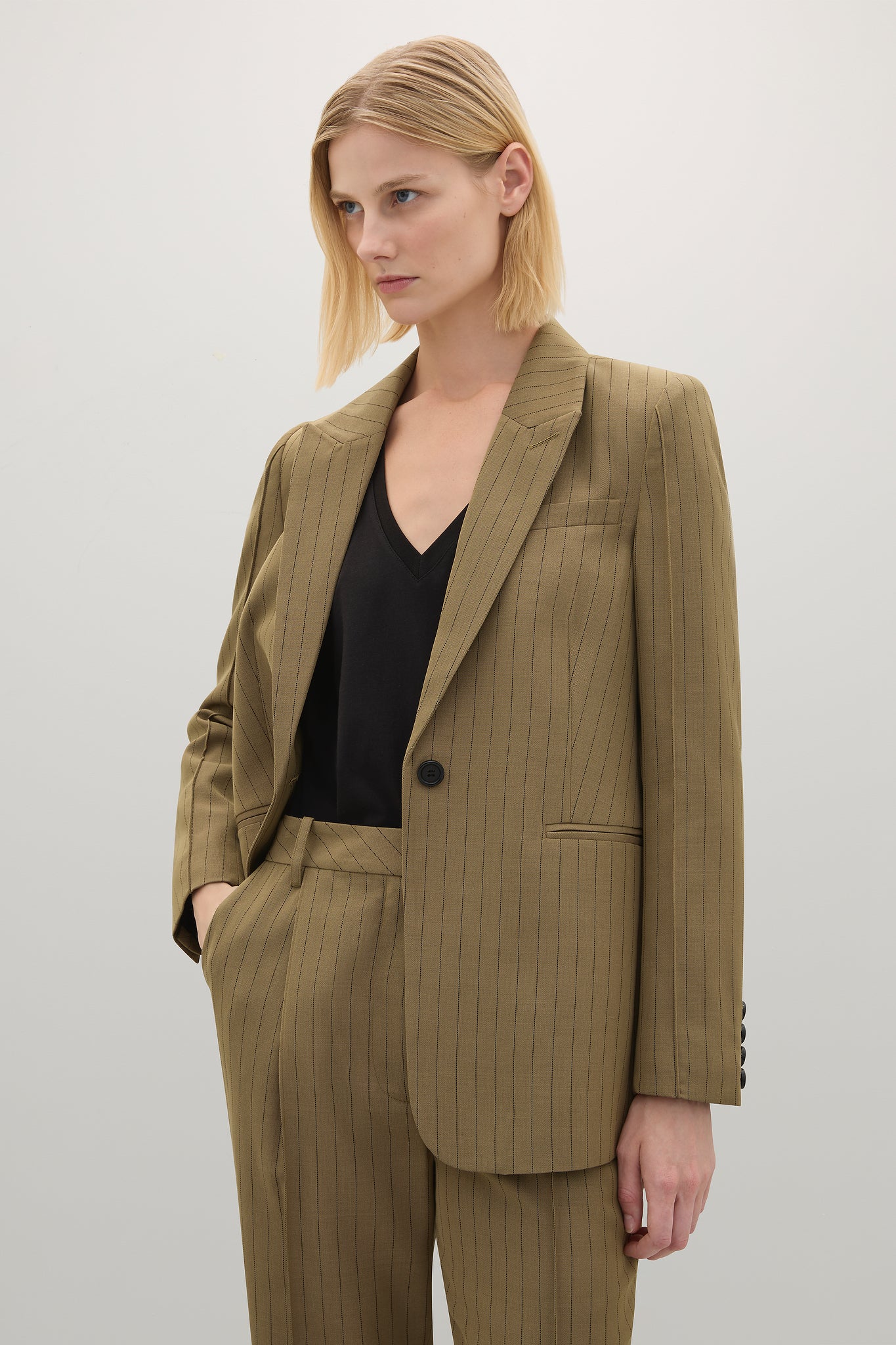 The Maya Blazer