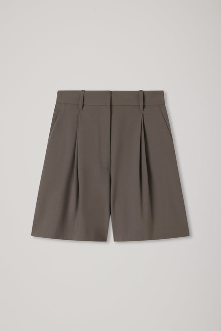 The Astor Short