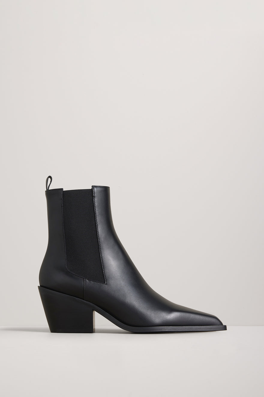 The Leo Boot