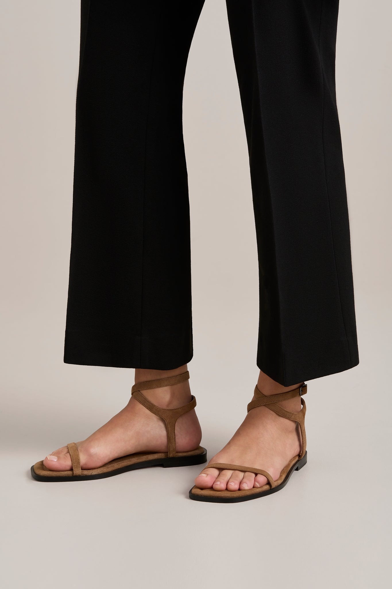 The Viv Sandal